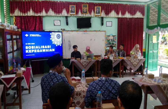 Sosialisasi Peraturan Pegawai Yayasan Sosial Al Irsyad Cilacap Tahun2026 Sampai 2028