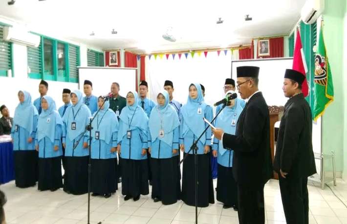 Yayasan Sosial Al Irsyad Cilacap Lantik 16 Pegawai Menjadi Pegawai Tetap