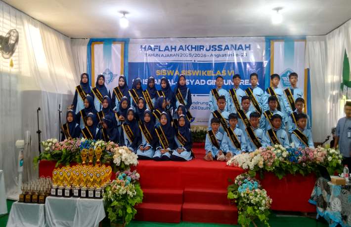 Haflah Akhirussanah Berlangsung Meriah dan Penuh Haru