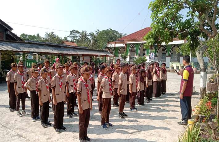Pramuka belajar Dwi darma dan Dwi Darma