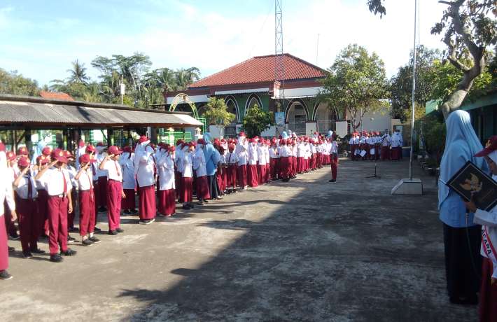 Upacara Bendera Senin 2 Februari 2026